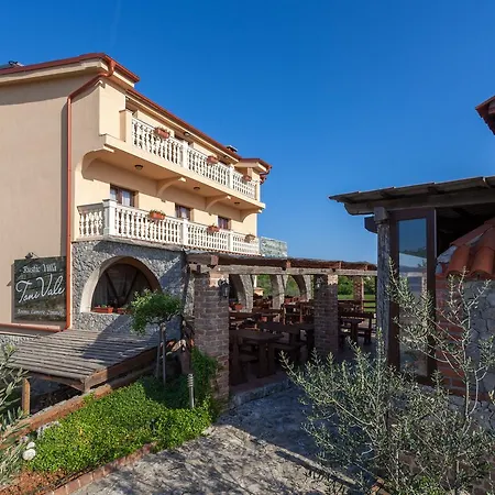 B&B Tonivale Ii