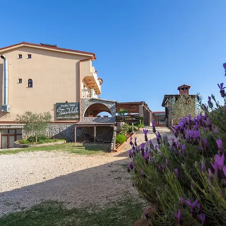 Tonivale Ii 3* Skrbčići